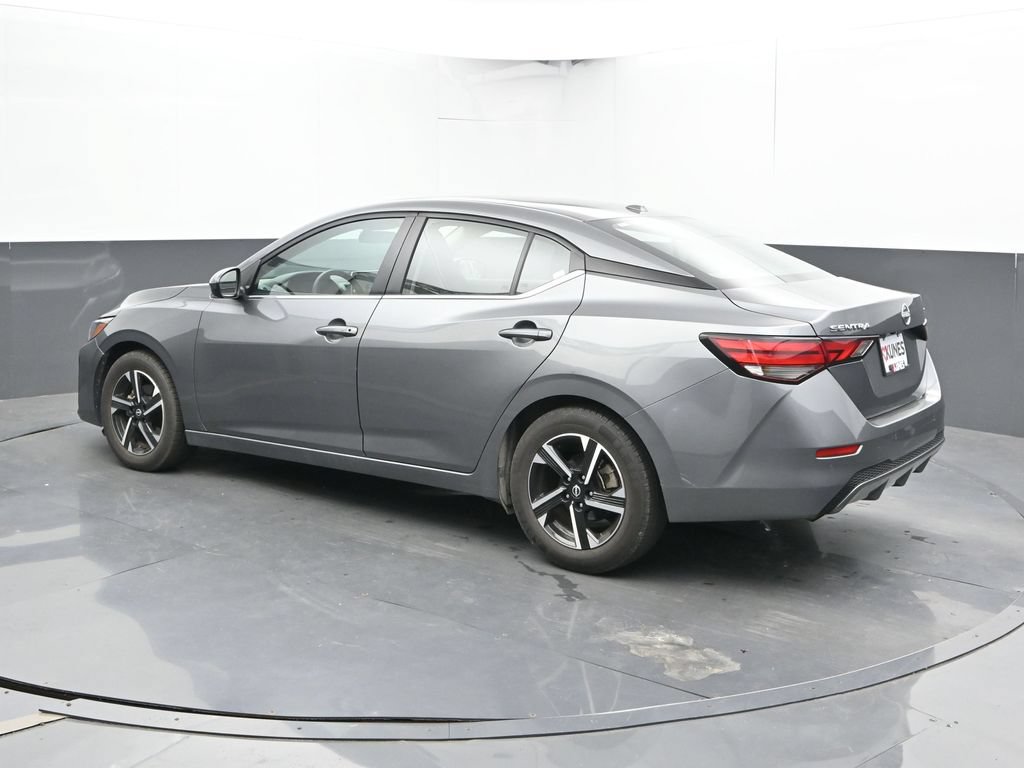 Used 2024 Nissan Sentra SV FWD image 10