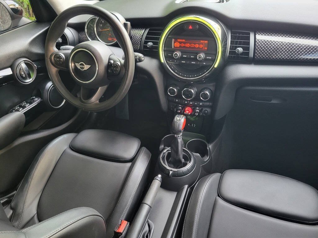 Used 2015 MINI Cooper S FWD image 33