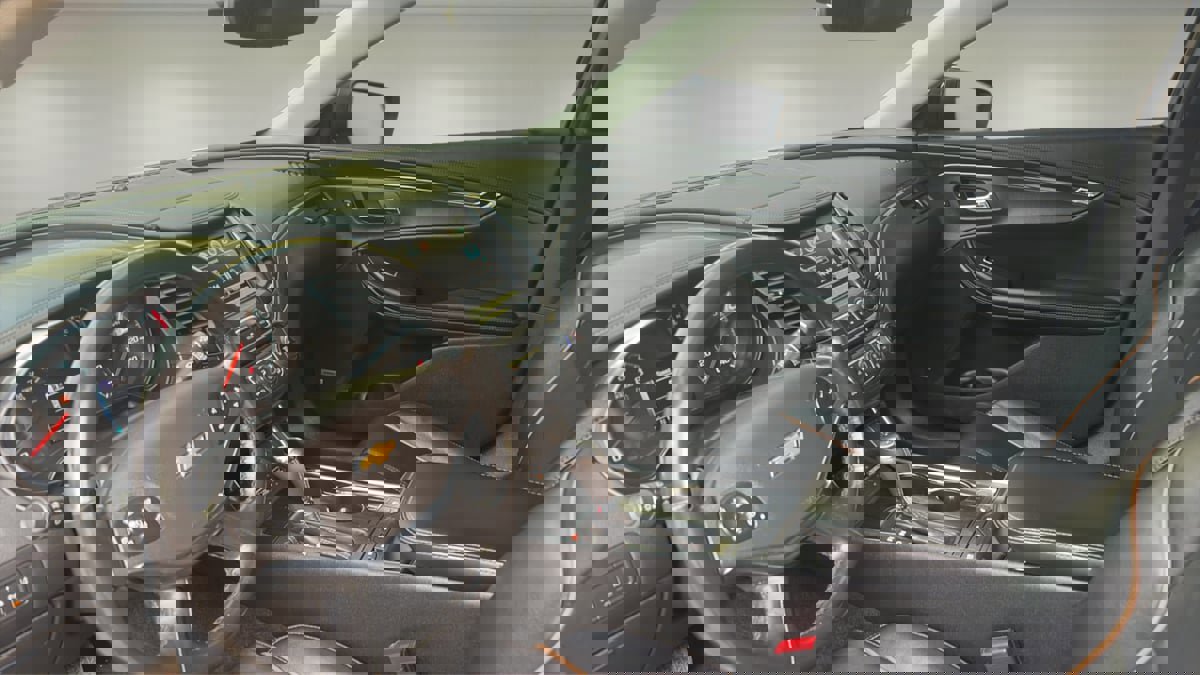 Used 2020 Chevrolet Impala Premier w/ Premier Confidence Package image 10