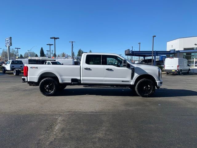 Used 2024 Ford F350 XLT image 7