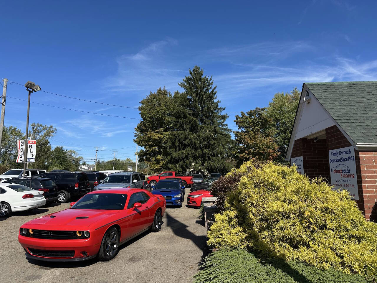 Used 2015 Dodge Challenger SXT Plus image 1