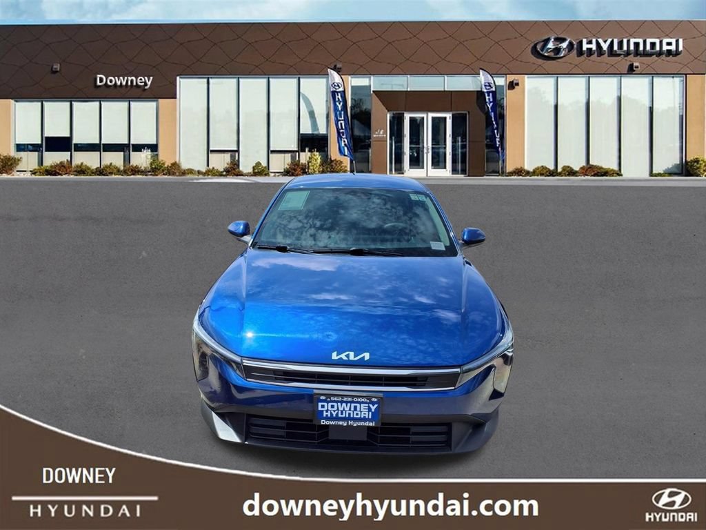 Used 2025 Kia K4 FWD image 2