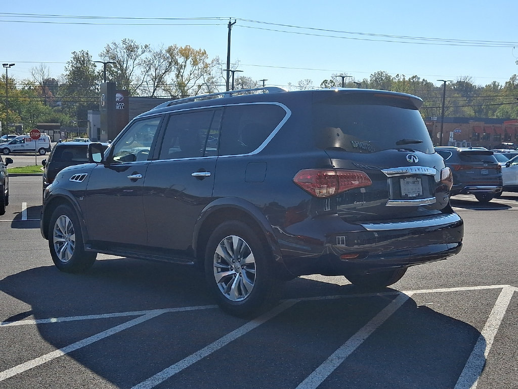 Used 2017 INFINITI QX80 4WD w/ Driver Assistance Package image 4
