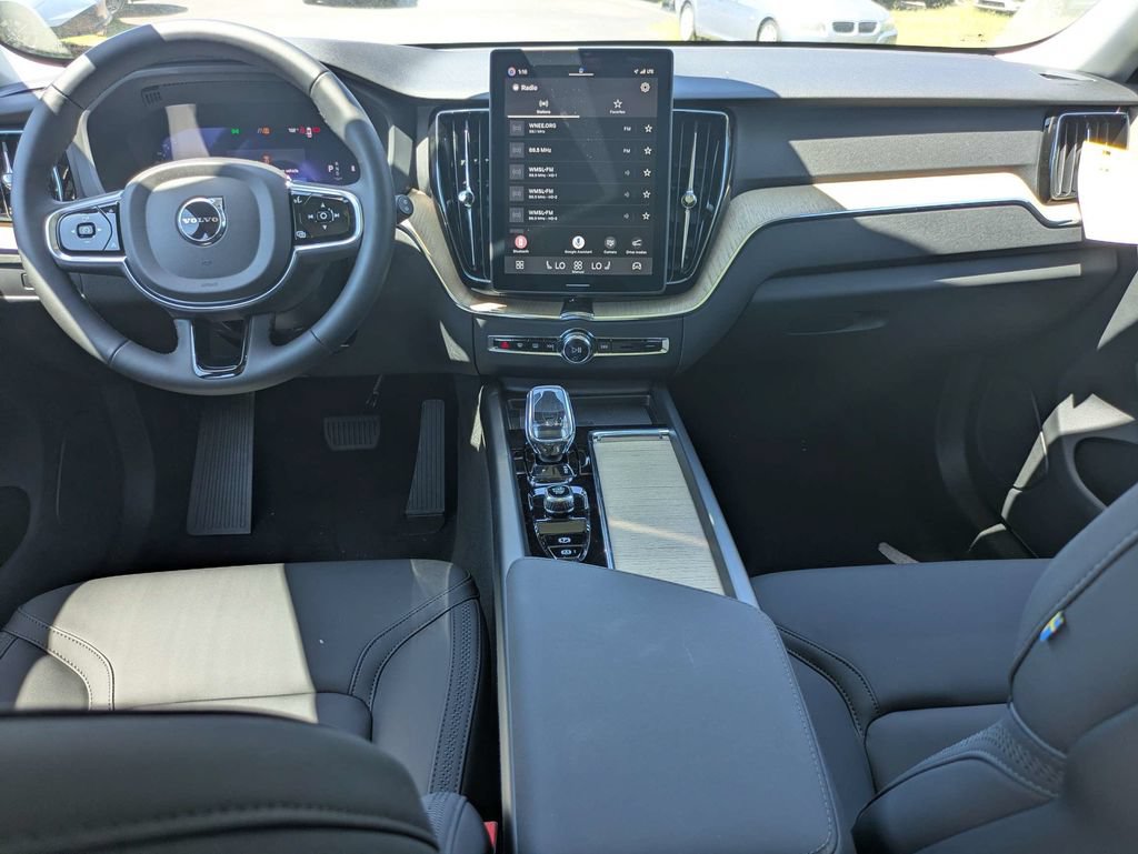 New 2026 Volvo XC60 B5 Plus w/ Protection Package Premier AWD/4WD image 16