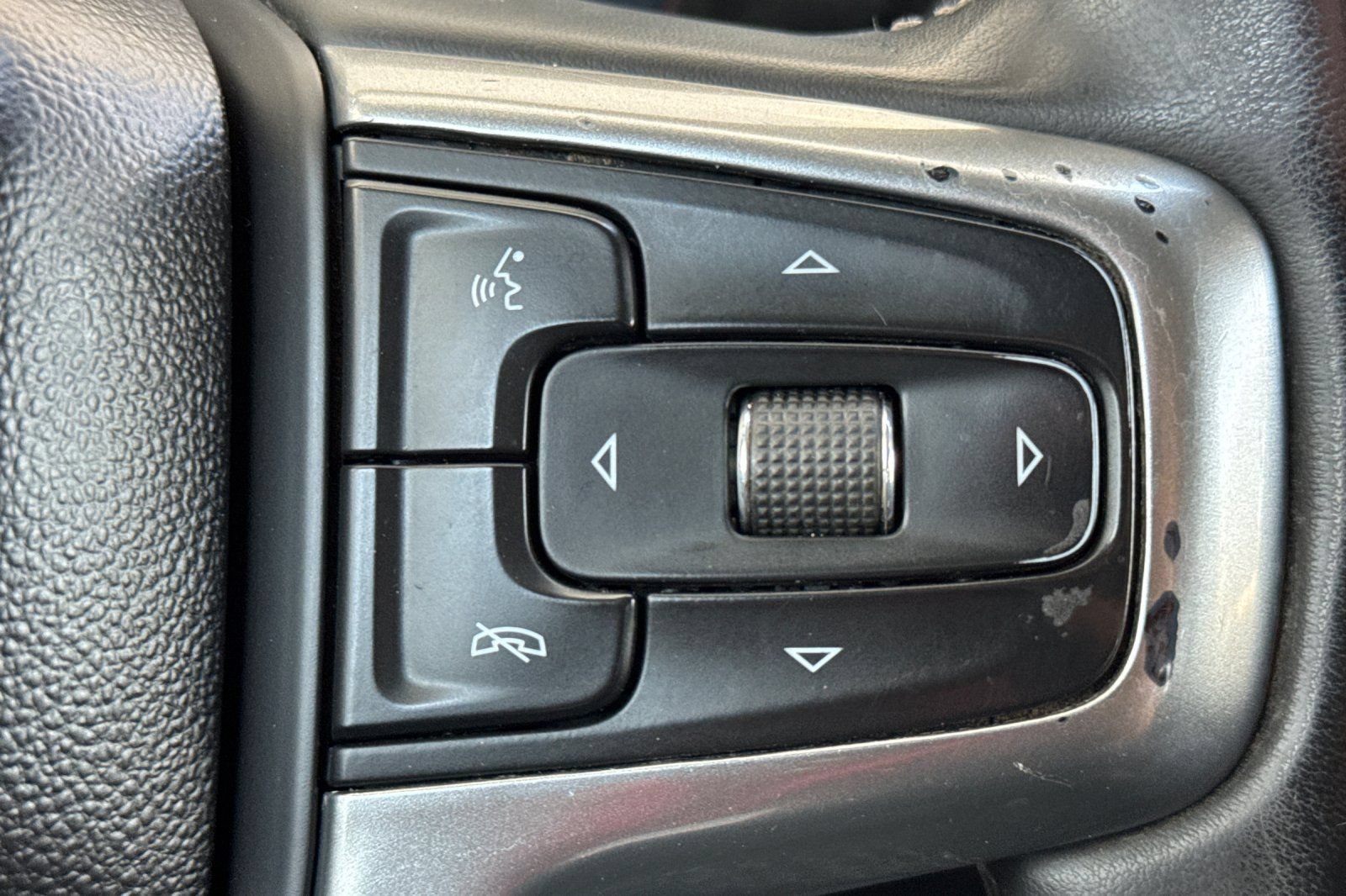 Used 2023 Chevrolet Silverado 2500 LT w/ Convenience Package AWD/4WD image 26