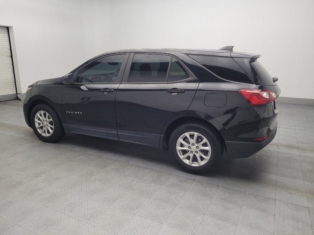 Used 2020 Chevrolet Equinox LS w/ LS Convenience Package image 3