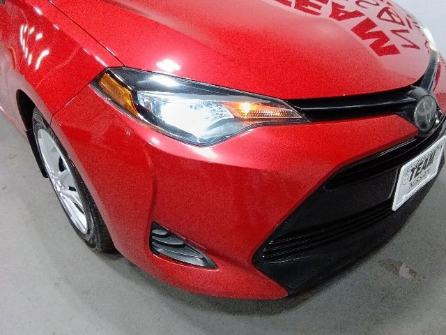 Used 2019 Toyota Corolla LE w/ Carpet Mat Package (TMS) FWD image 28