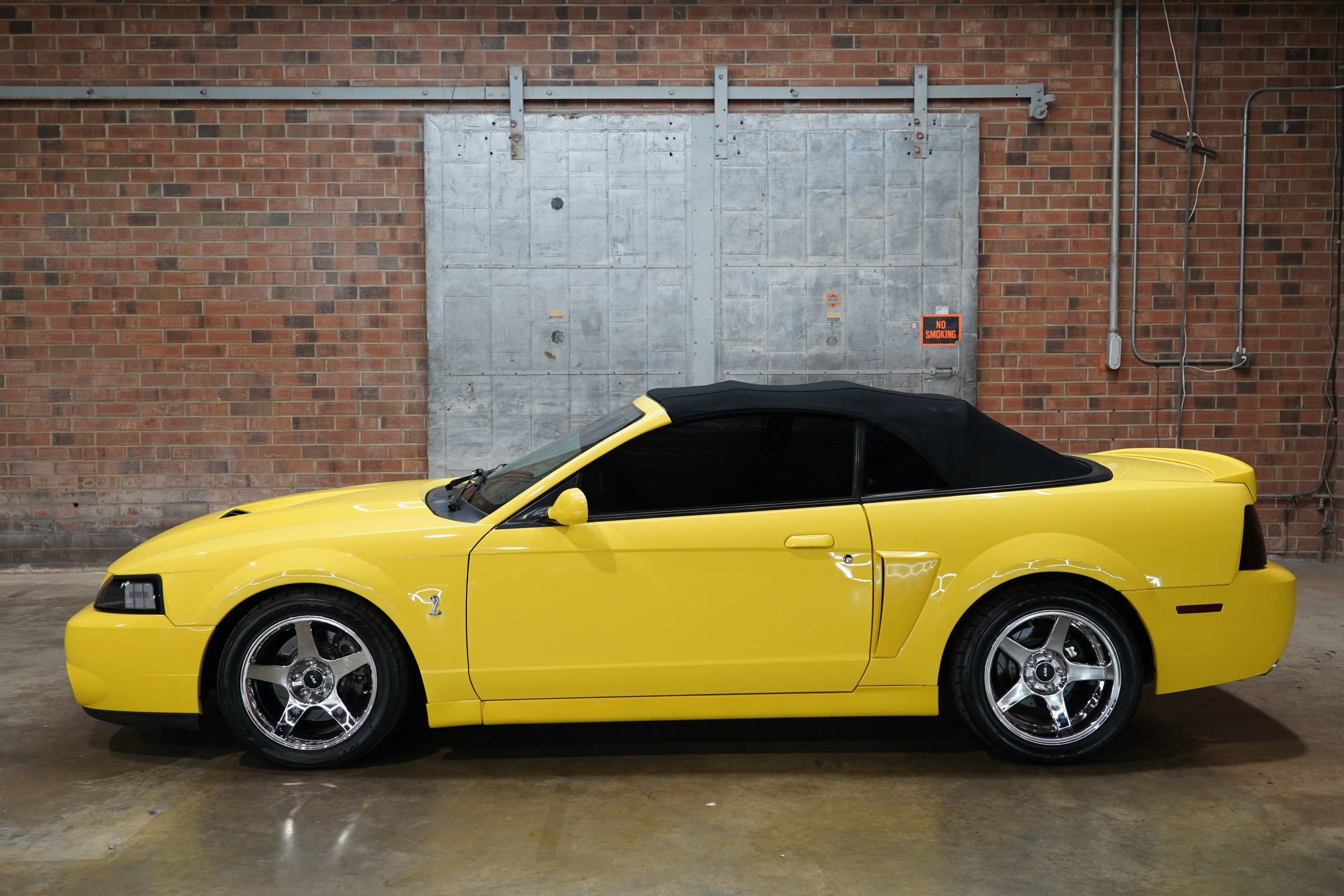 Used 2003 Ford Mustang Cobra image 44
