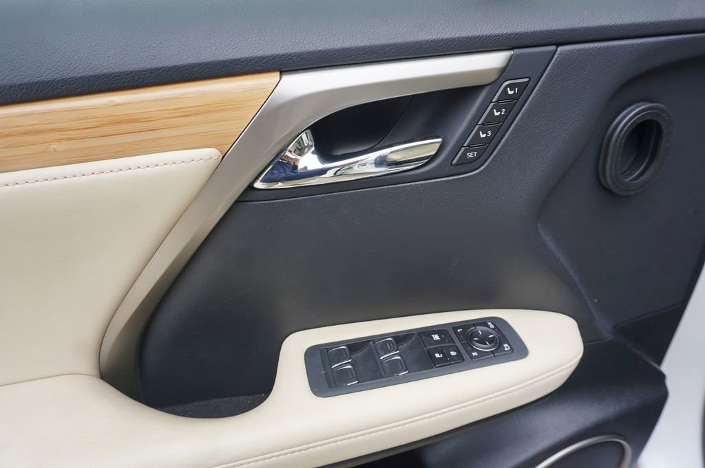 Used 2022 Lexus RX 350 AWD w/ Premium Package image 4