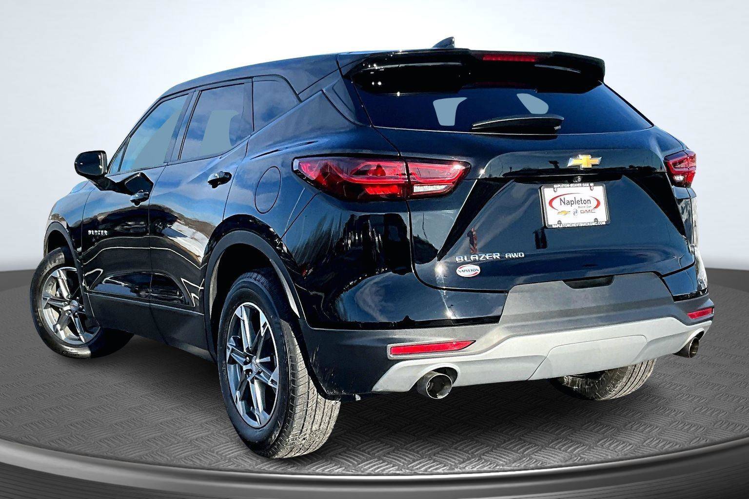 Used 2023 Chevrolet Blazer LT w/ Driver Confidence Package image 13