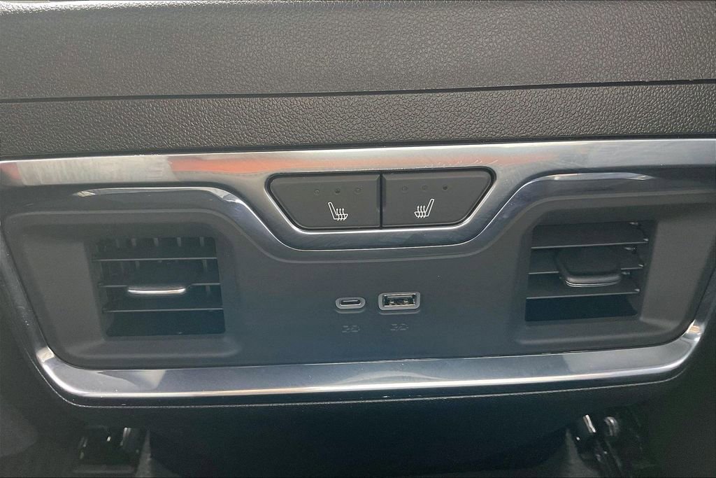 Used 2025 GMC Sierra 1500 Denali Ultimate image 13