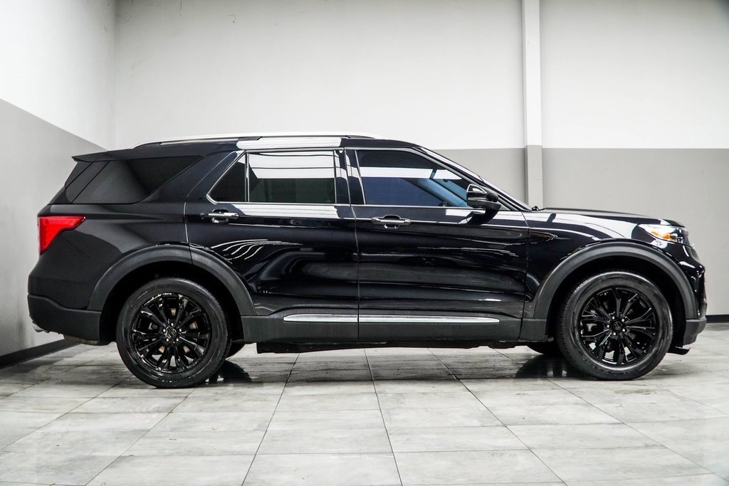 Used 2022 Ford Explorer Limited w/ Equipment Group 301A image 6