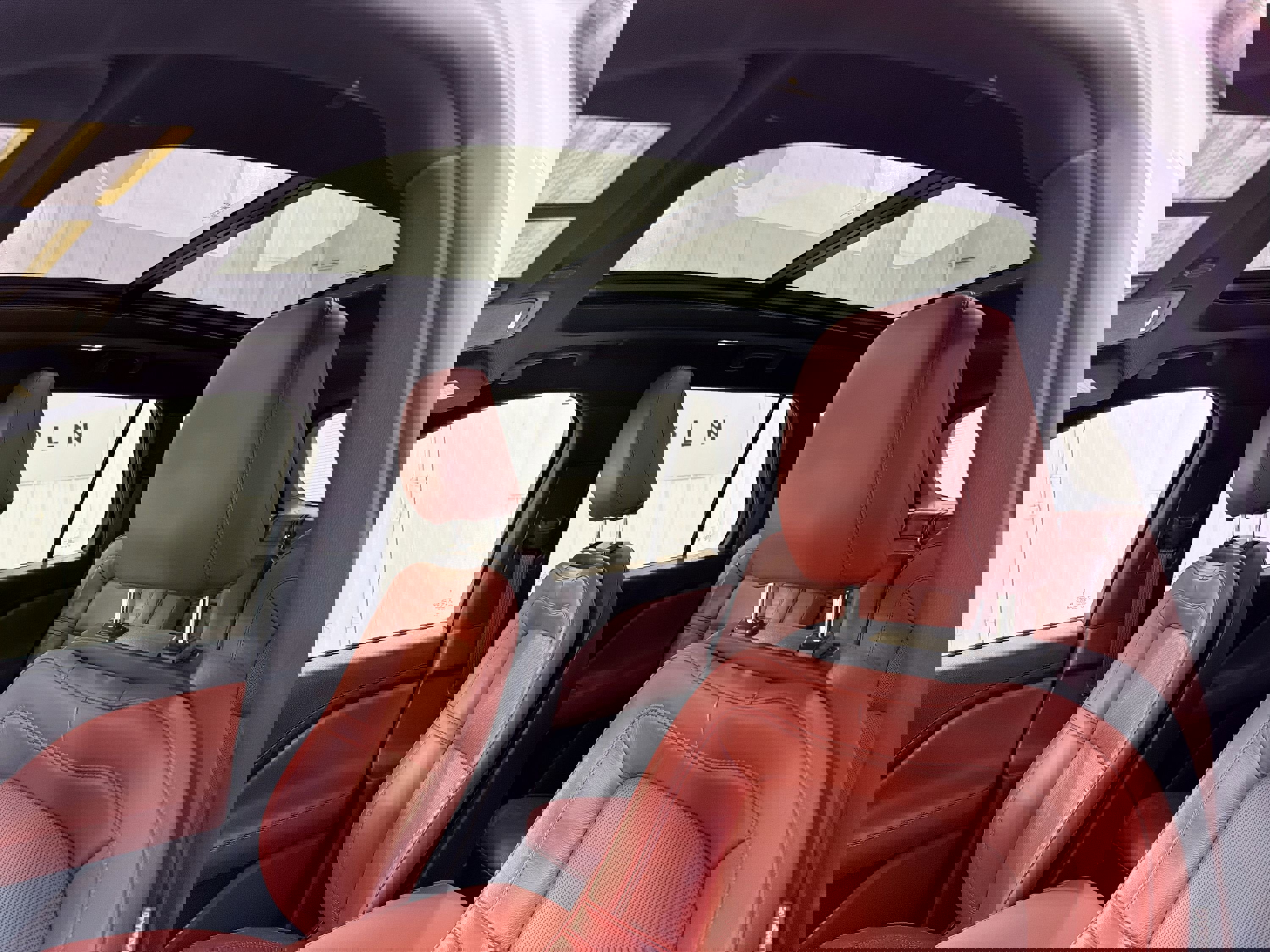 Used 2025 Lincoln Aviator Reserve w/ Illumination Package image 24