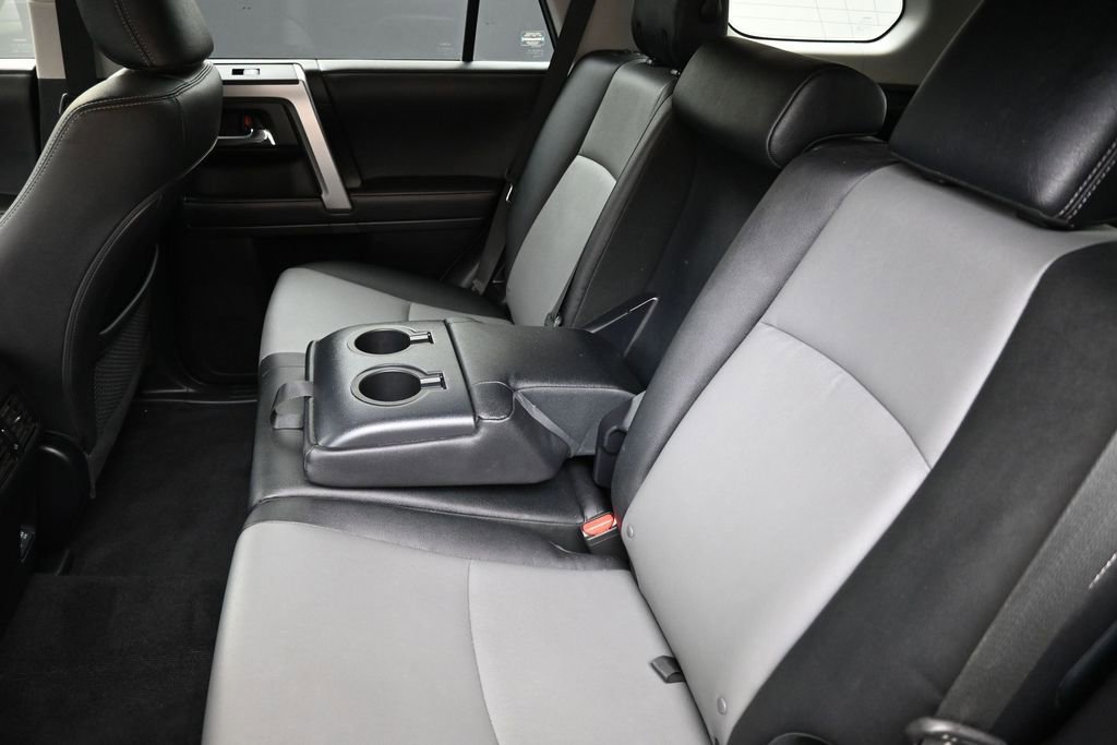 Used 2021 Toyota 4Runner SR5 Premium w/ Moonroof Package AWD/4WD image 20