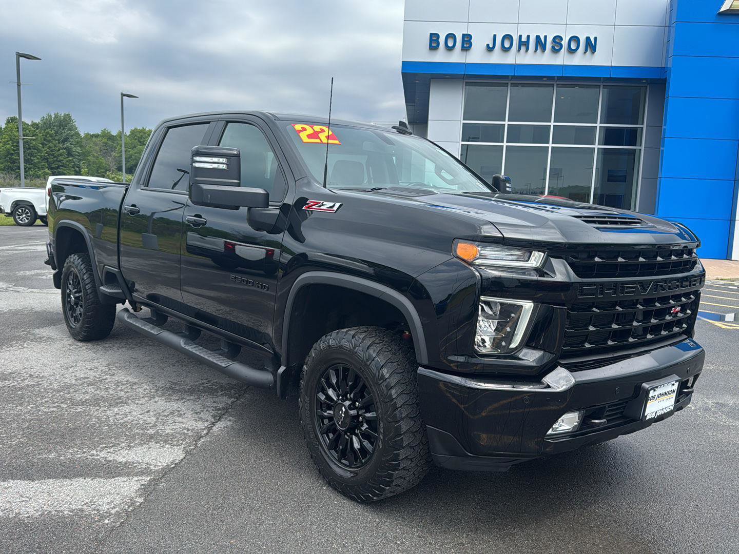 Used 2022 Chevrolet Silverado 2500 LT w/ Midnight Edition