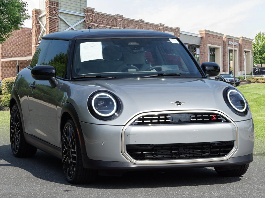 Used 2026 MINI Cooper S FWD image 3