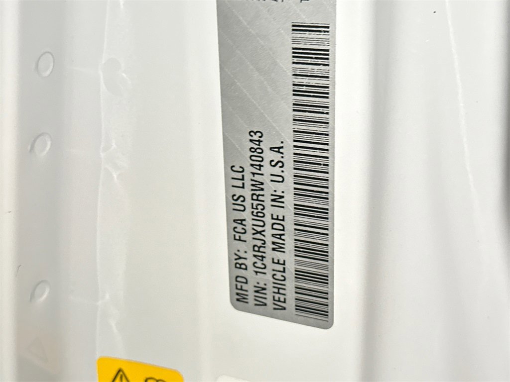 Used 2024 Jeep Wrangler High Altitude image 33