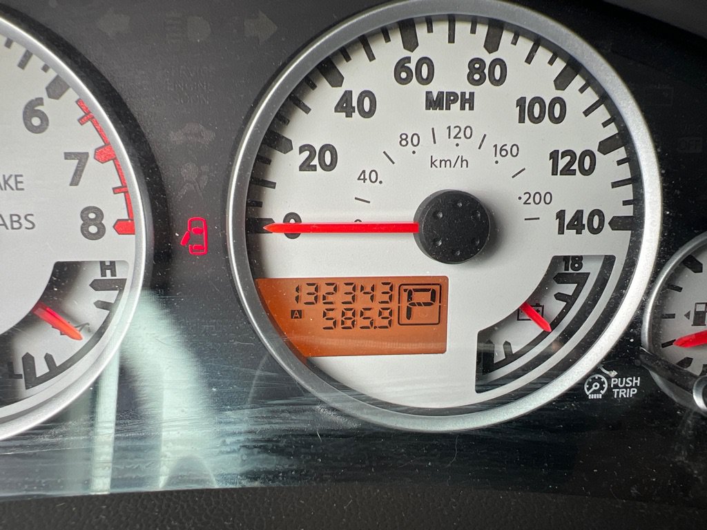 Used 2010 Nissan Frontier PRO-4X w/ Pro-4x Value Truck Pkg AWD/4WD image 17