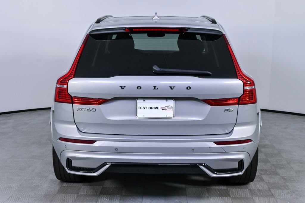 Certified 2023 Volvo XC60 B5 Ultimate image 31