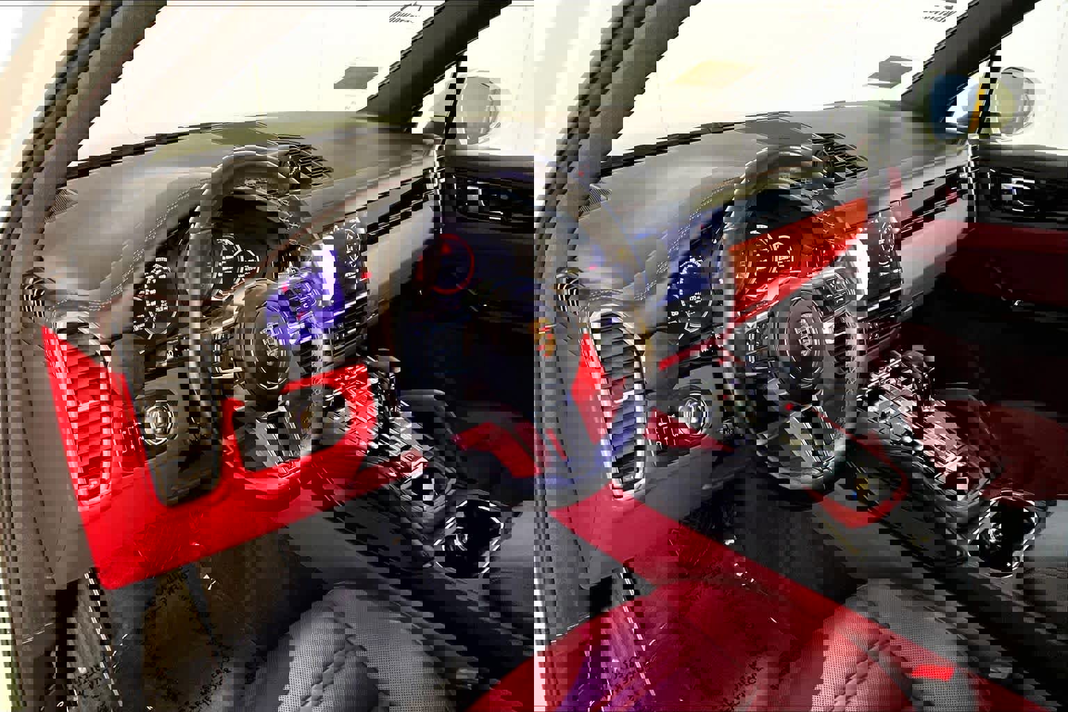 Used 2021 Porsche Cayenne AWD/4WD image 18