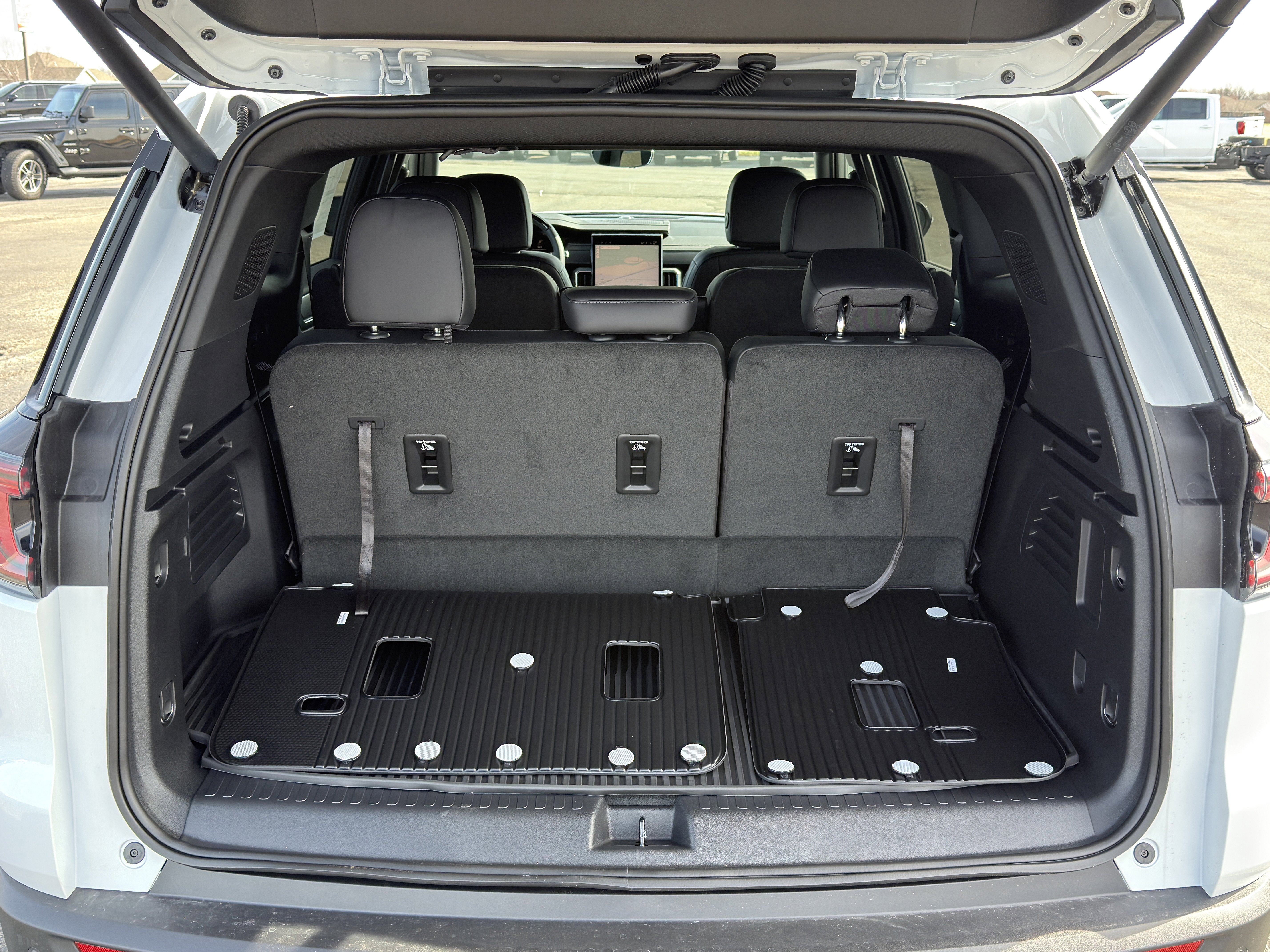 New 2026 GMC Acadia Elevation w/ Super Cruise Package image 11