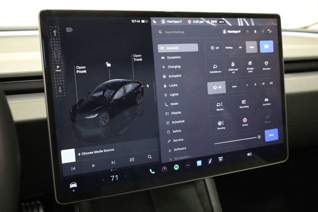Used 2025 Tesla Model 3 Performance image 18