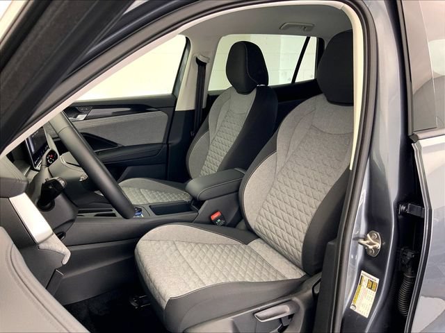Certified 2025 Volkswagen Tiguan S AWD/4WD image 5