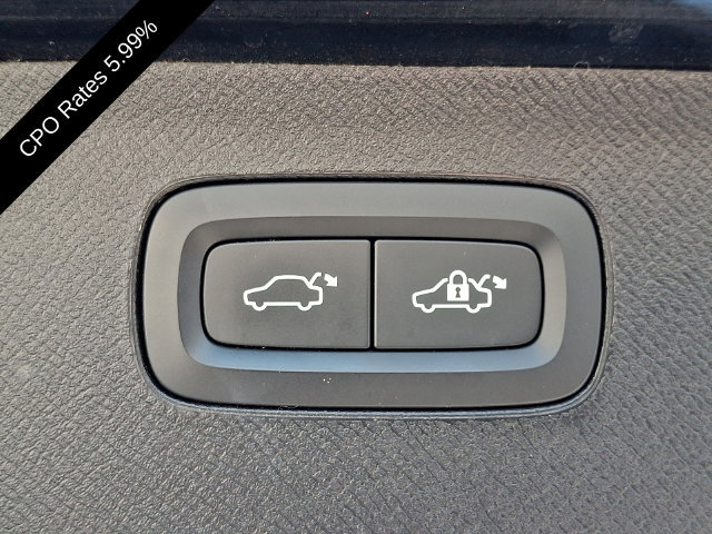 Certified 2023 Volvo XC90 B6 Plus AWD/4WD image 34