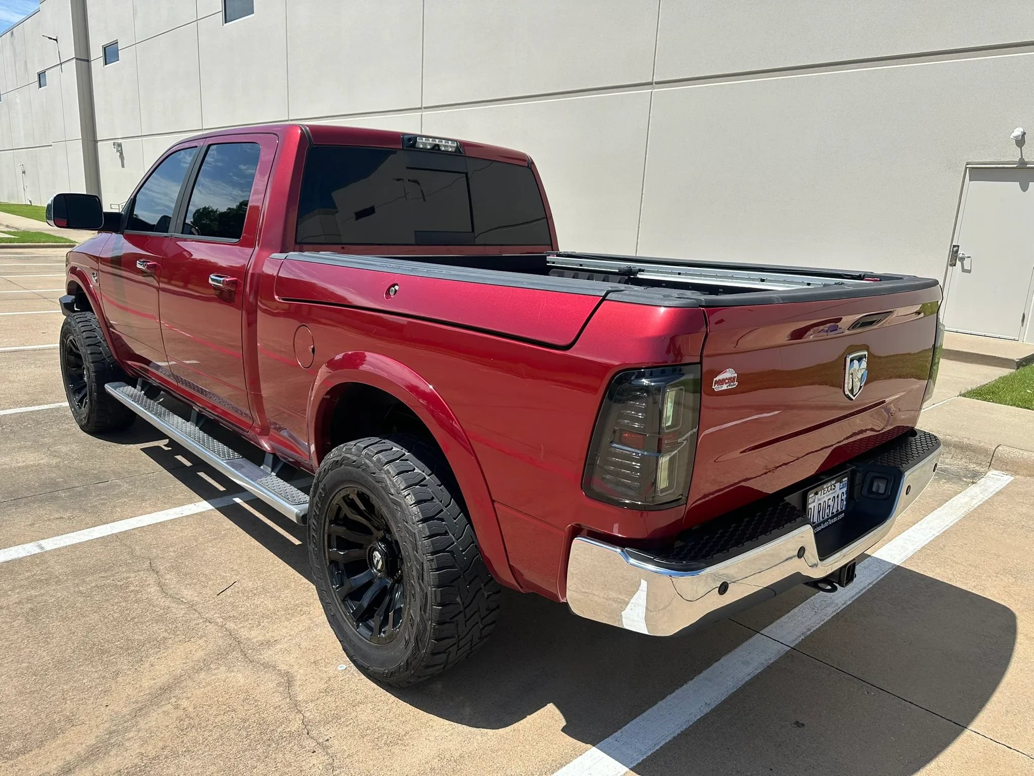 Used 2015 RAM 2500 Limited AWD/4WD image 11