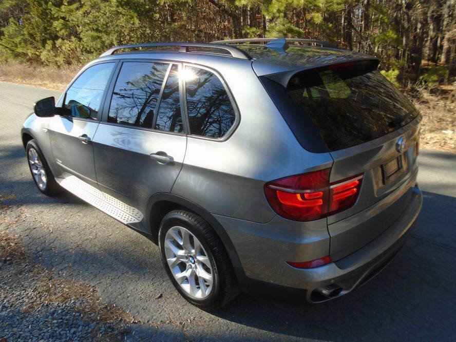 Used 2011 BMW X5 xDrive35i image 7