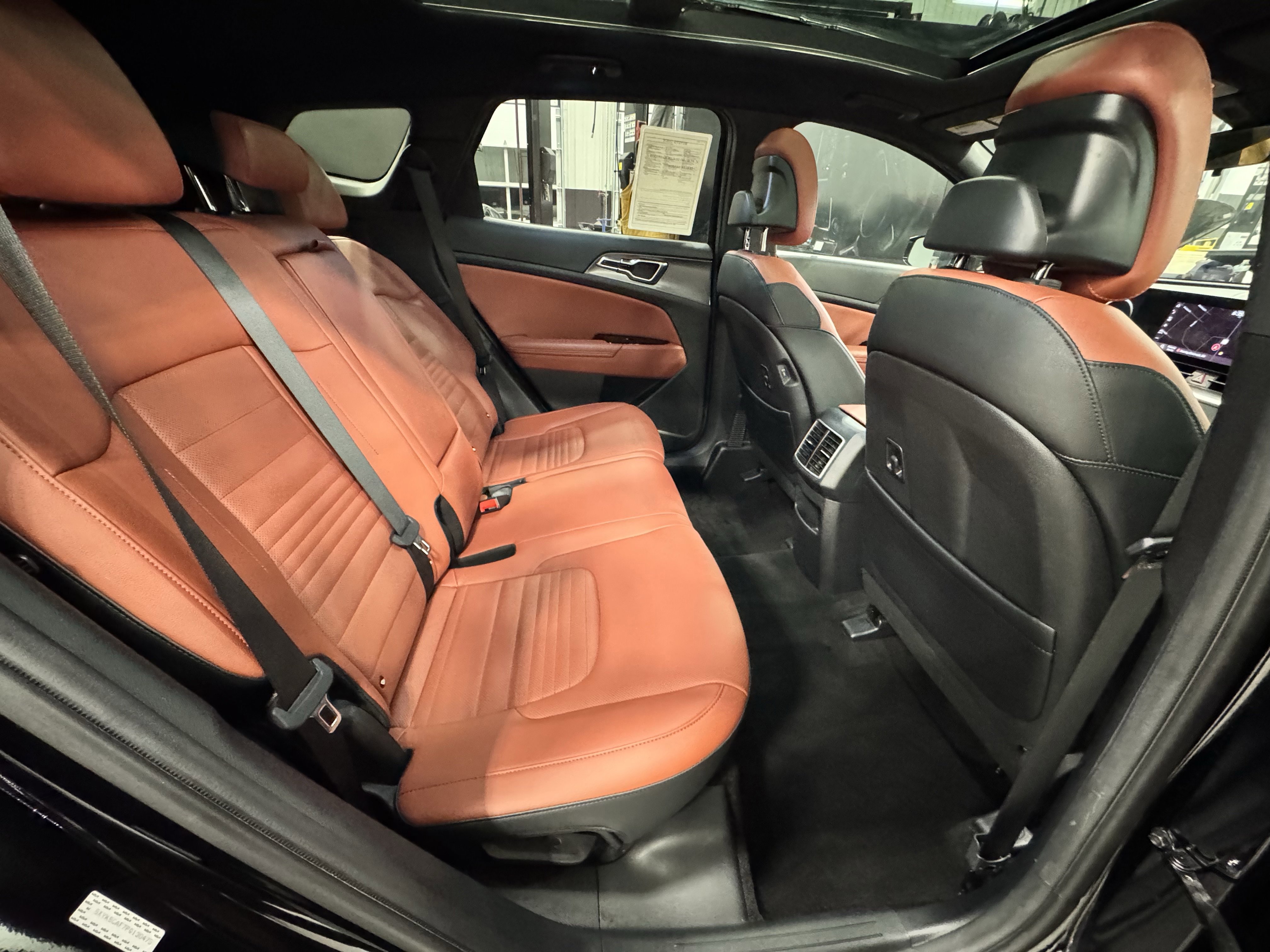 Certified 2023 Kia Sportage SX image 31