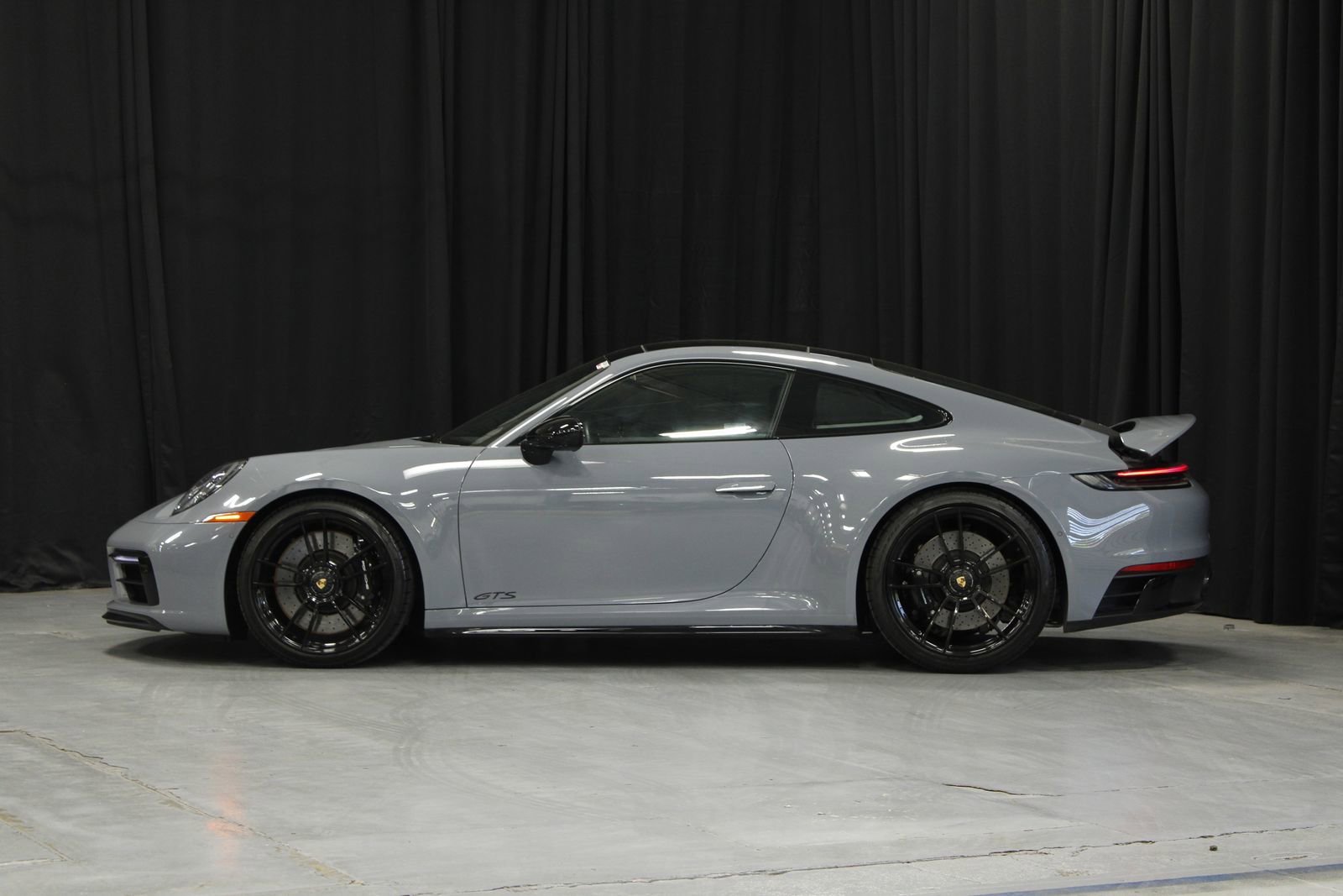 Certified 2024 Porsche 911 Carrera 4 GTS AWD/4WD image 2