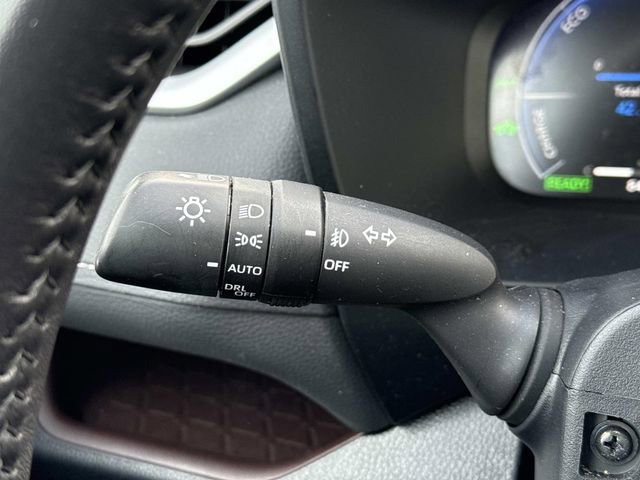 Used 2023 Toyota RAV4 Limited image 24