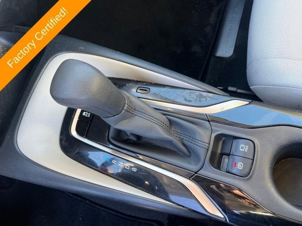 Used 2022 Toyota Corolla LE image 22