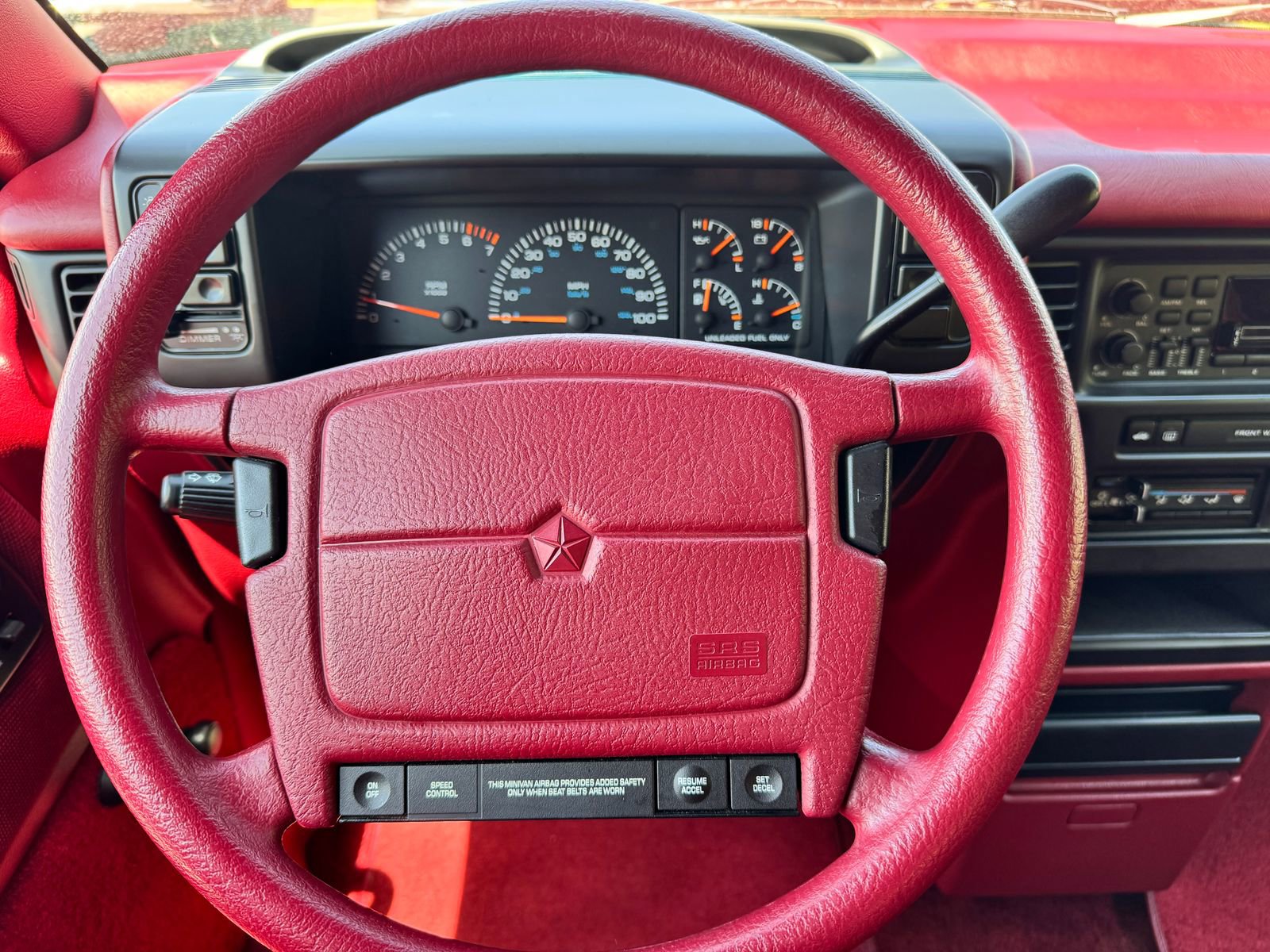 Used 1993 Dodge Grand Caravan SE FWD image 15