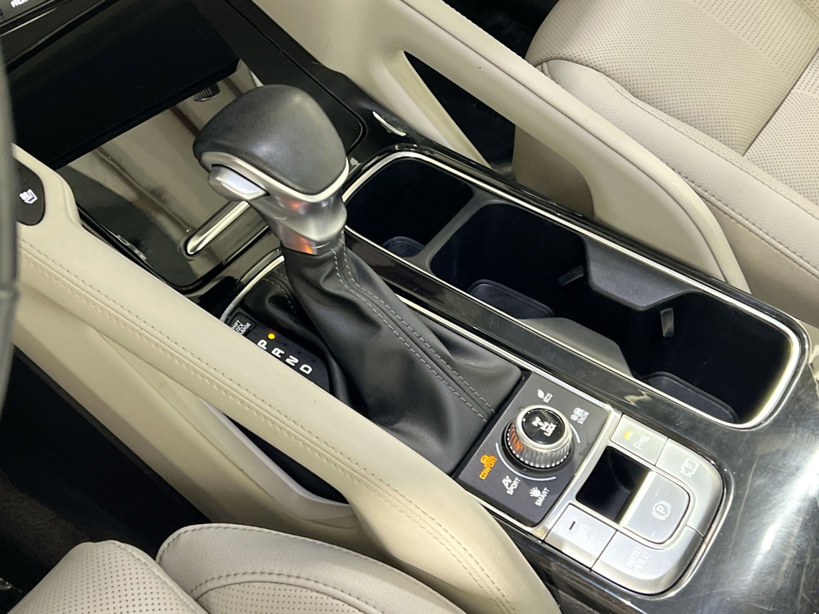 Used 2023 Kia Telluride SX image 21