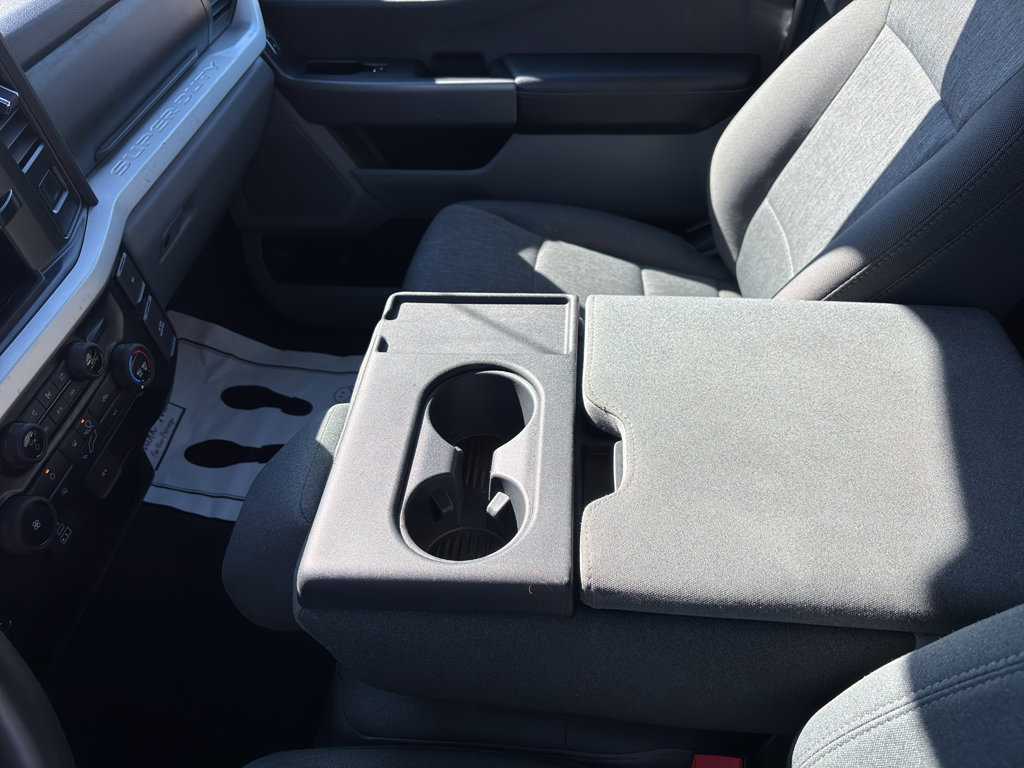 Used 2024 Ford F350 XLT image 36