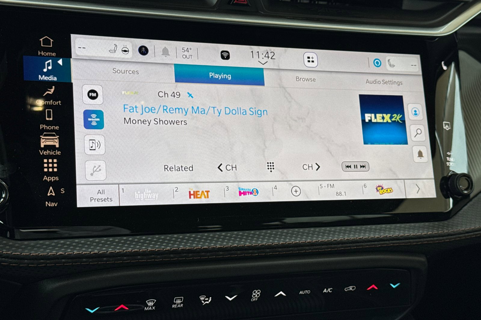 New 2026 Jeep Cherokee Limited image 16