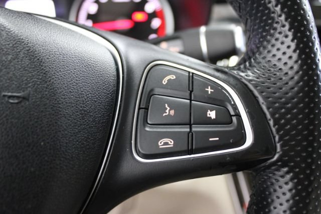 Used 2016 Mercedes-Benz GLC 300 image 18