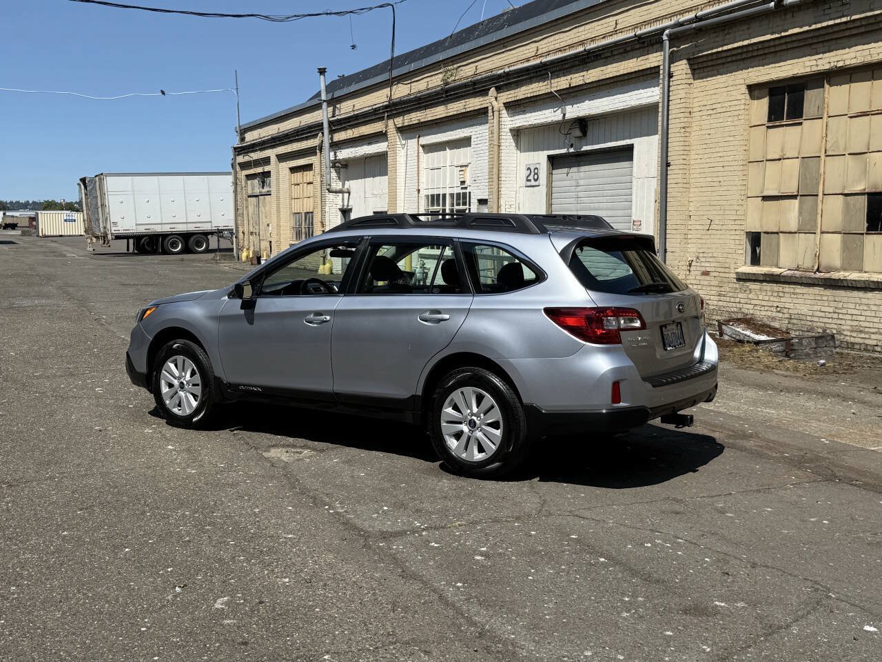 Used 2017 Subaru Outback 2.5i AWD/4WD image 6