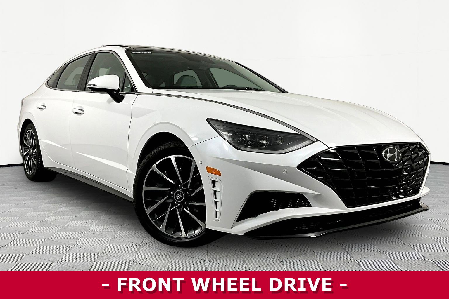 Used 2023 Hyundai Sonata Limited FWD image 3