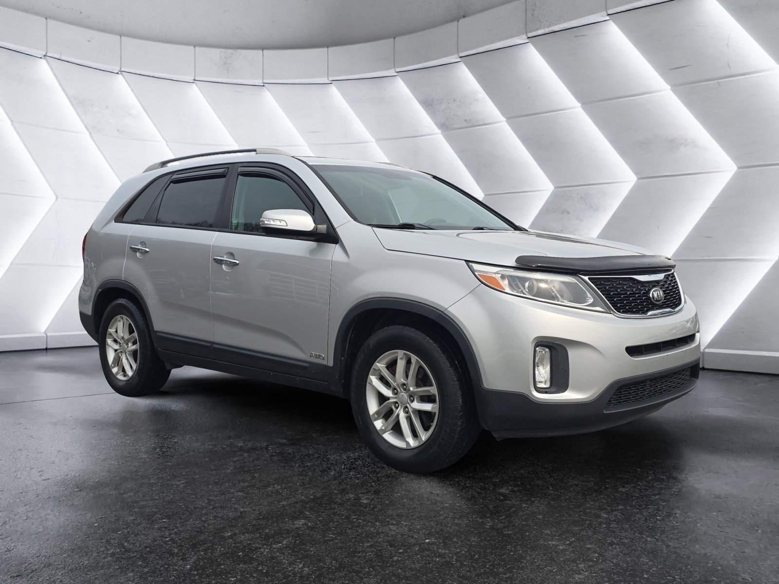 Used 2015 Kia Sorento LX image 7