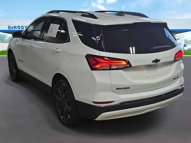 Used 2023 Chevrolet Equinox RS AWD/4WD image 10