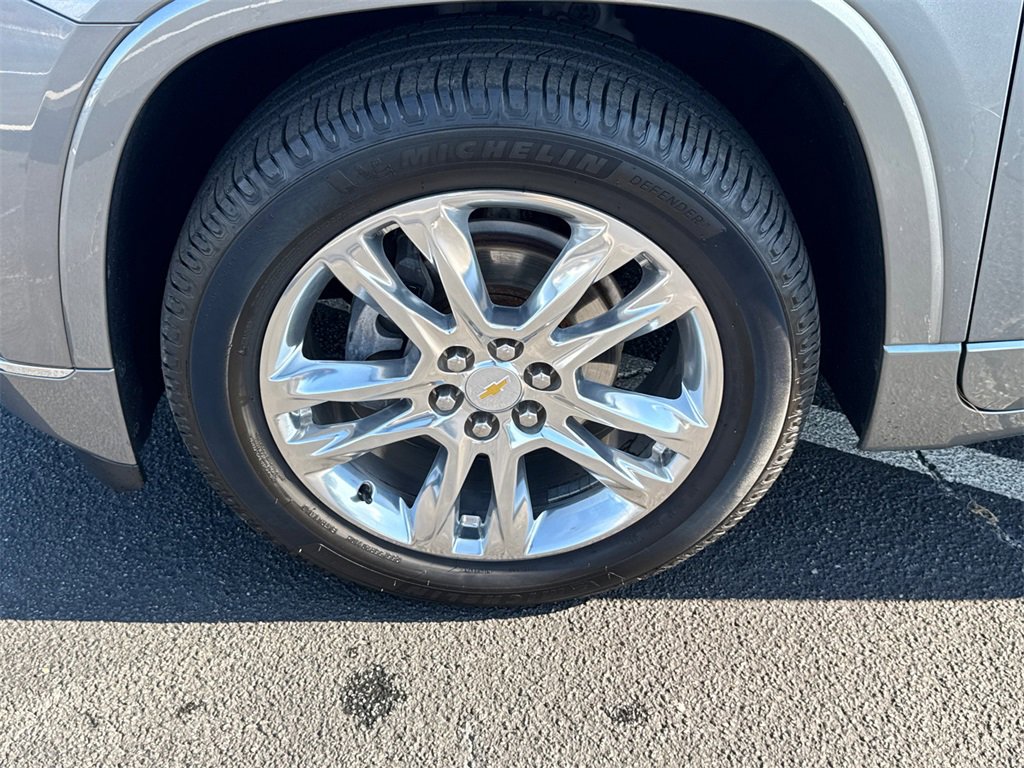 Used 2018 Chevrolet Traverse High Country w/ LPO, Floor Liner Package image 12