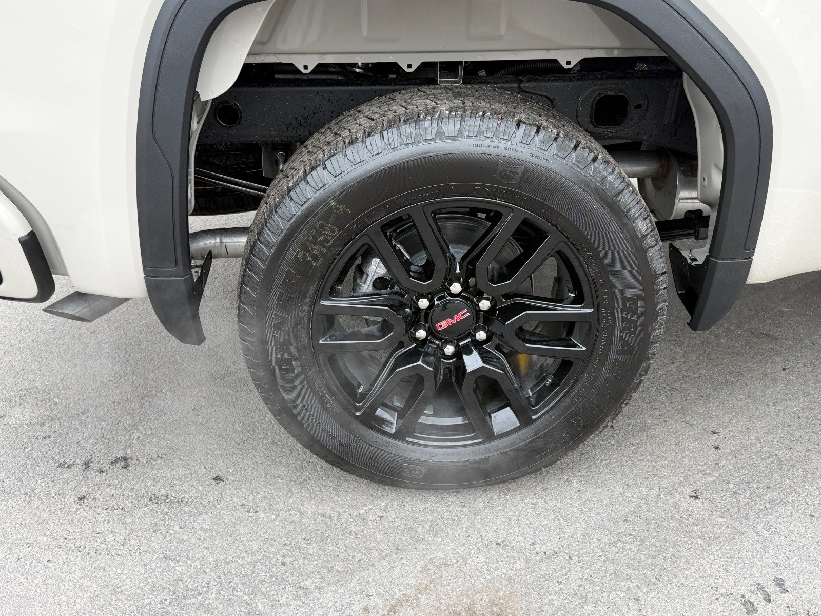 New 2026 GMC Sierra 1500 Pro w/ Graphite Edition image 11
