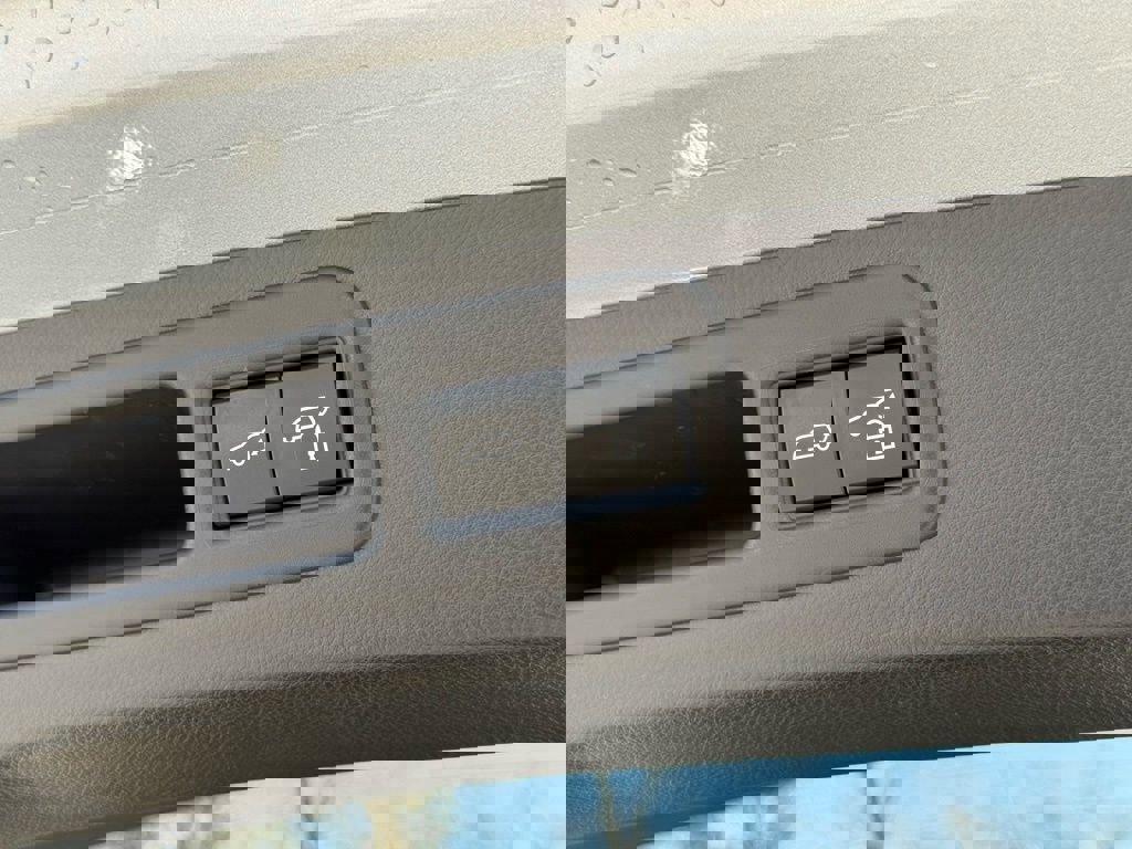 Used 2023 Lexus RX 350 Premium w/ Accessory Package (Z1) image 15