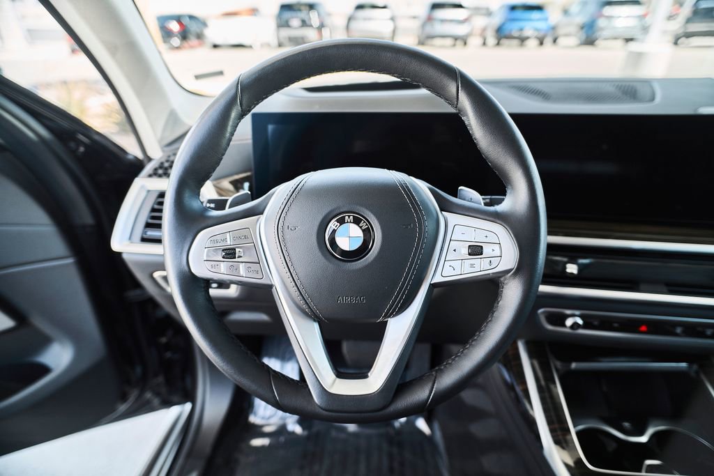 Used 2026 BMW X7 xDrive40i w/ Premium Package AWD/4WD image 20