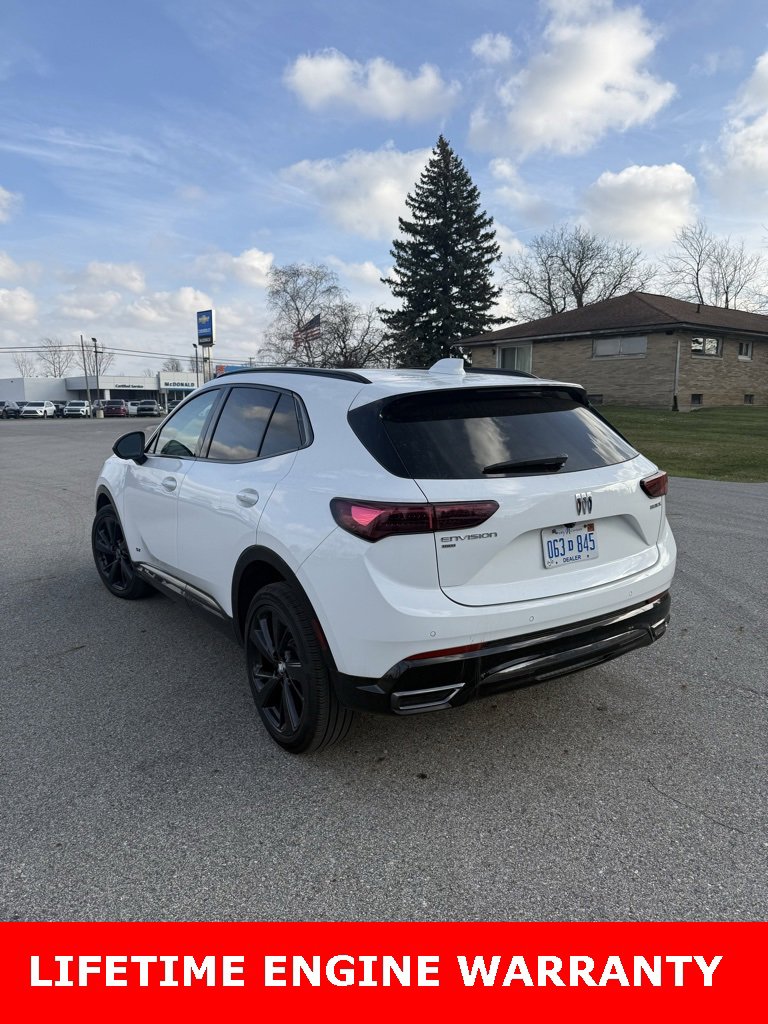 Used 2025 Buick Envision Sport Touring image 3