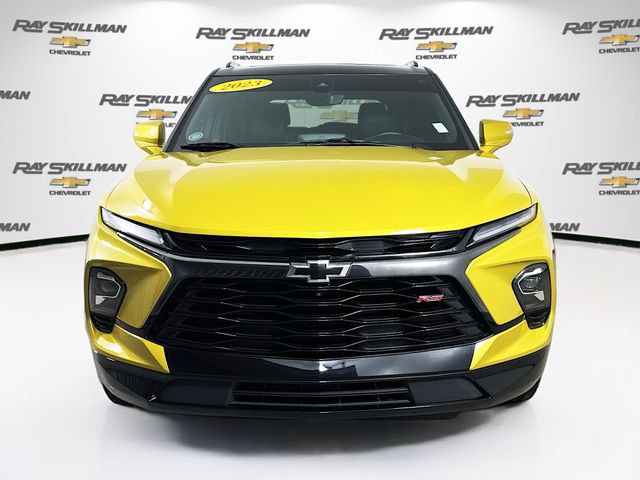 Used 2023 Chevrolet Blazer RS w/ Driver Confidence II Package FWD image 2