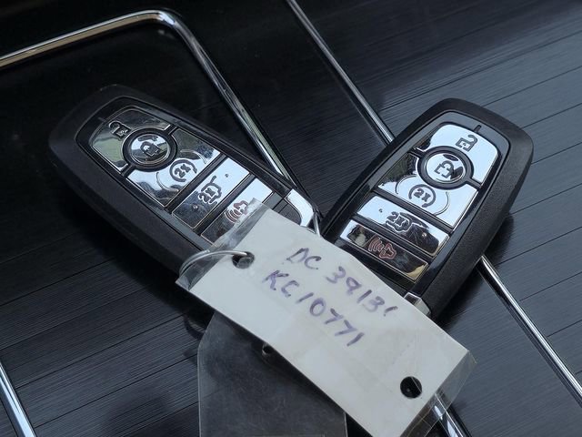 Used 2026 Lincoln Aviator 2WD image 32